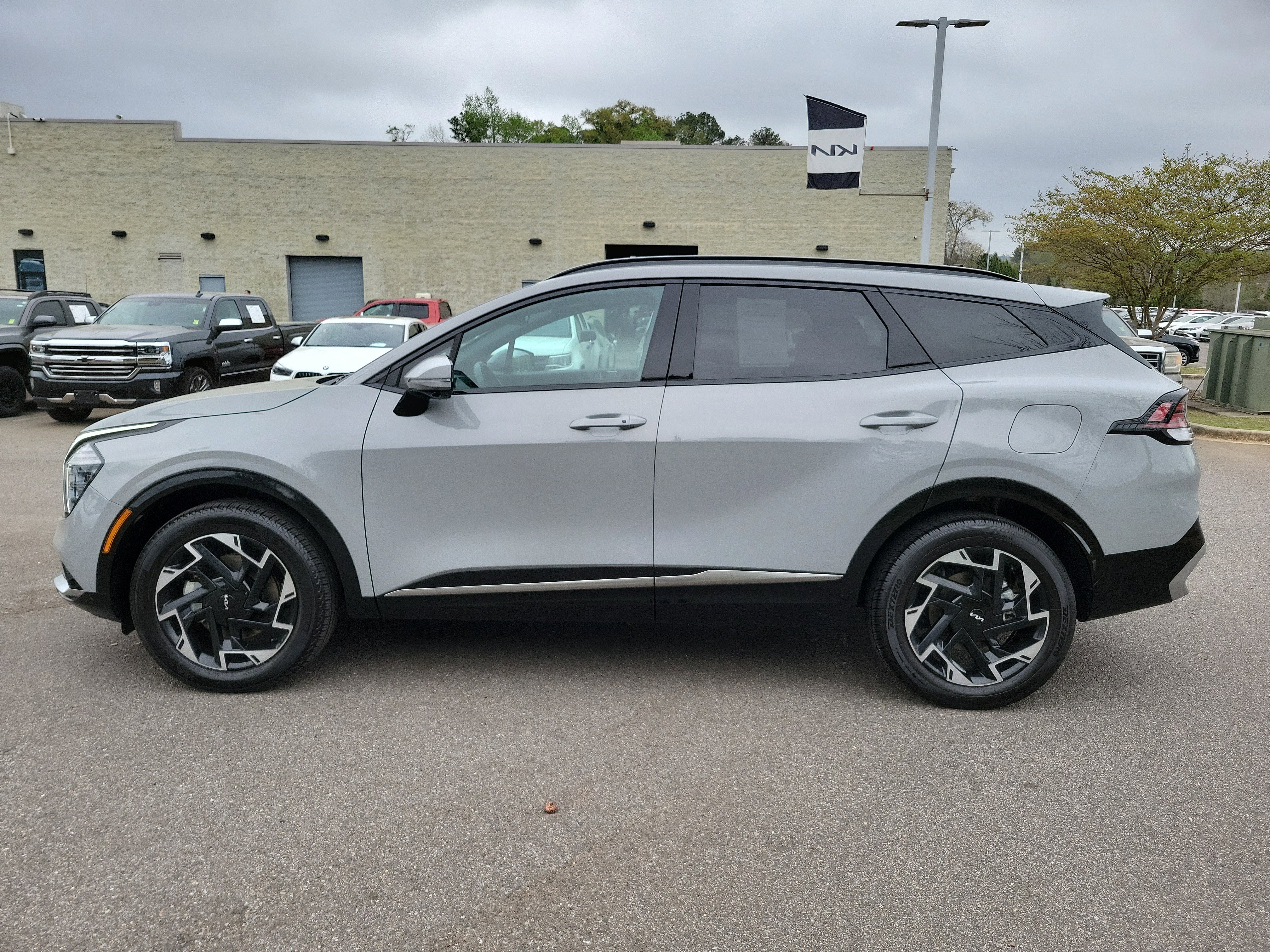 Used 2024 Kia Sportage SX image 22