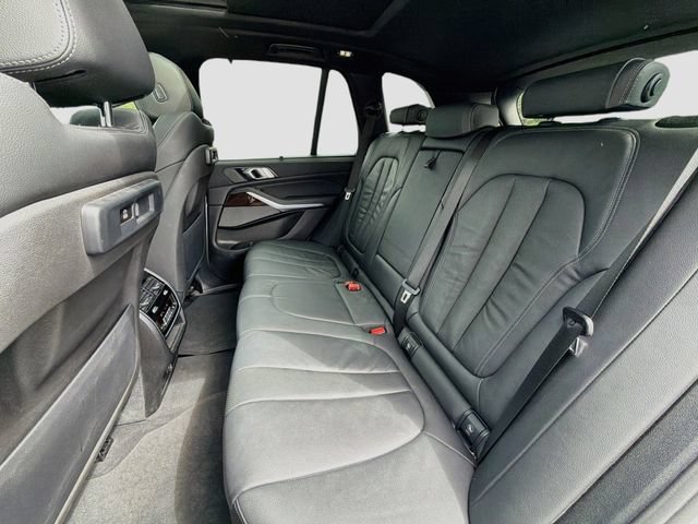 Used 2020 BMW X5 xDrive40i w/ Executive Package AWD/4WD image 21