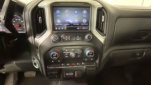 Used 2021 Chevrolet Silverado 1500 RST w/ Z71 Off-Road Package AWD/4WD image 24