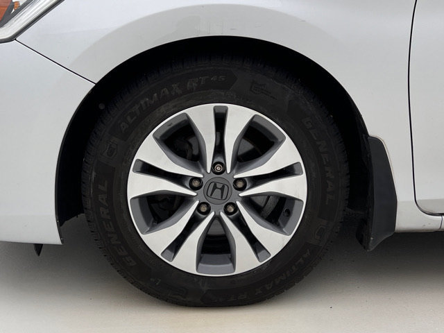 Used 2013 Honda Accord LX image 25