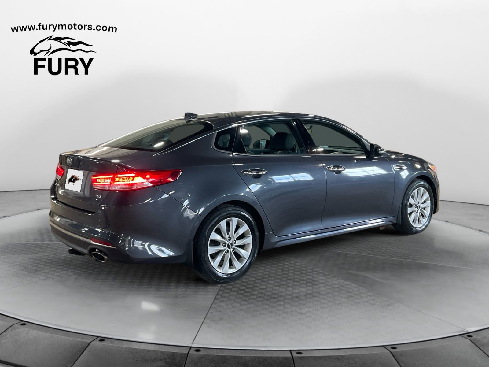 Used 2018 Kia Optima EX FWD image 3