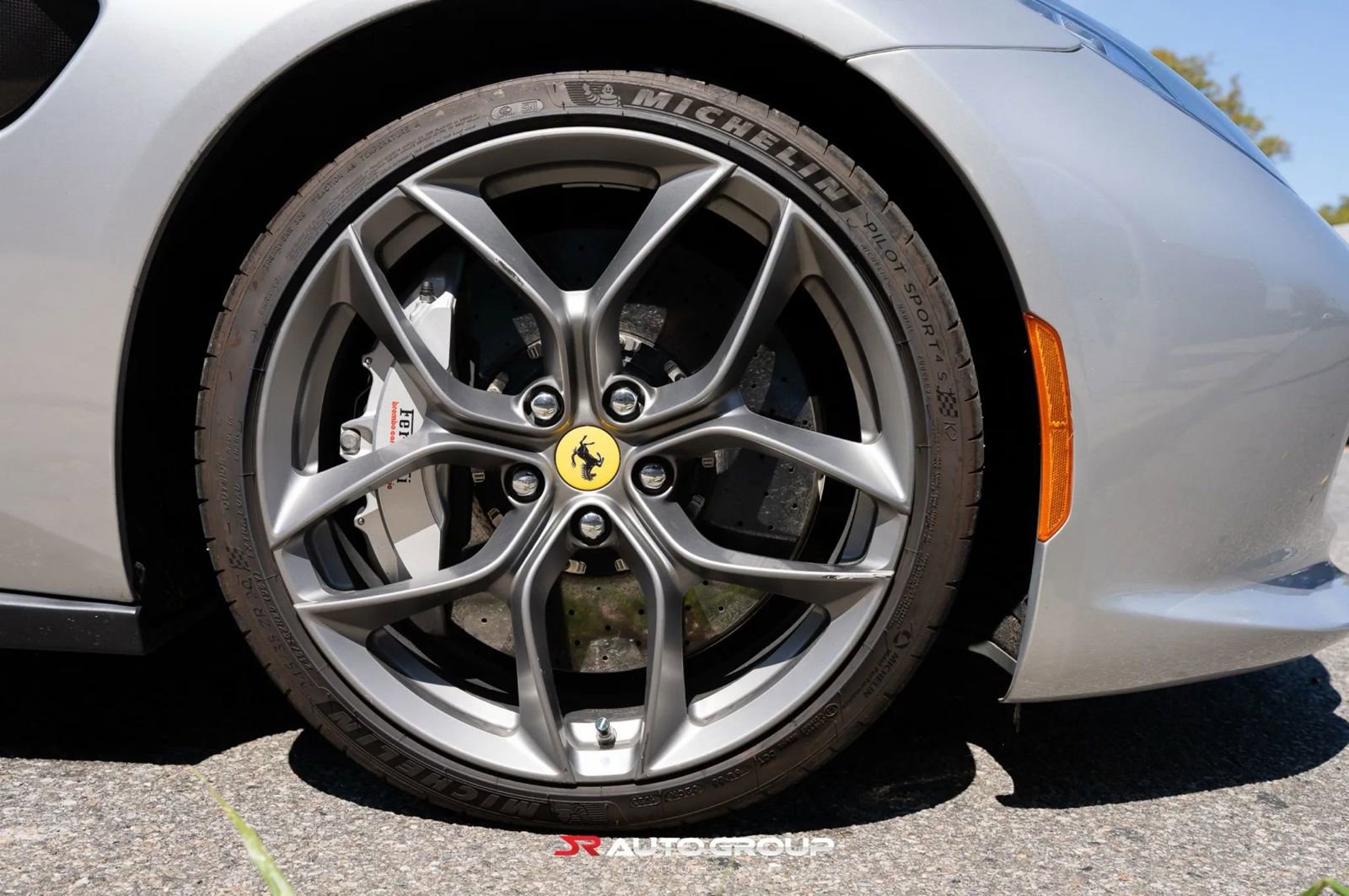 Used 2019 Ferrari GTC4Lusso T RWD image 6