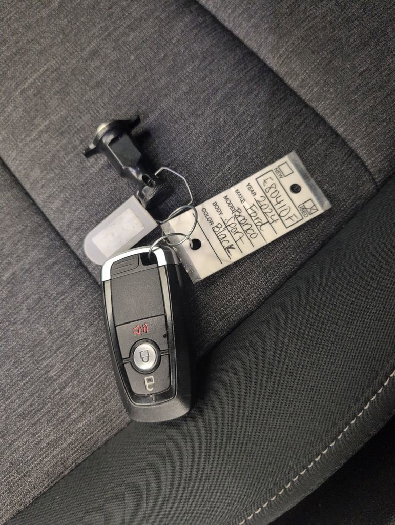 Used 2024 Ford Bronco Sport Big Bend image 40