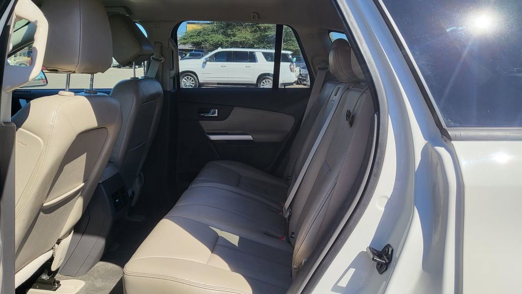 Used 2013 Ford Edge SEL image 23