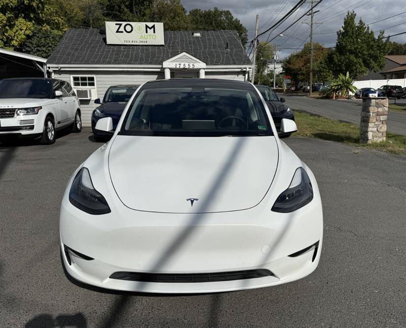 Used 2023 Tesla Model Y Performance AWD/4WD image 9