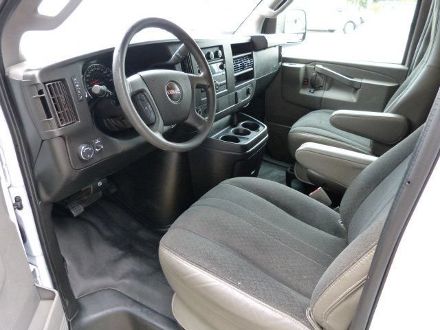 Used 2020 GMC Savana 2500 w/ Driver Convenience Package RWD image 28