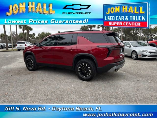 Used 2025 Chevrolet Traverse Z71 w/ Enhanced Driving Package image 6