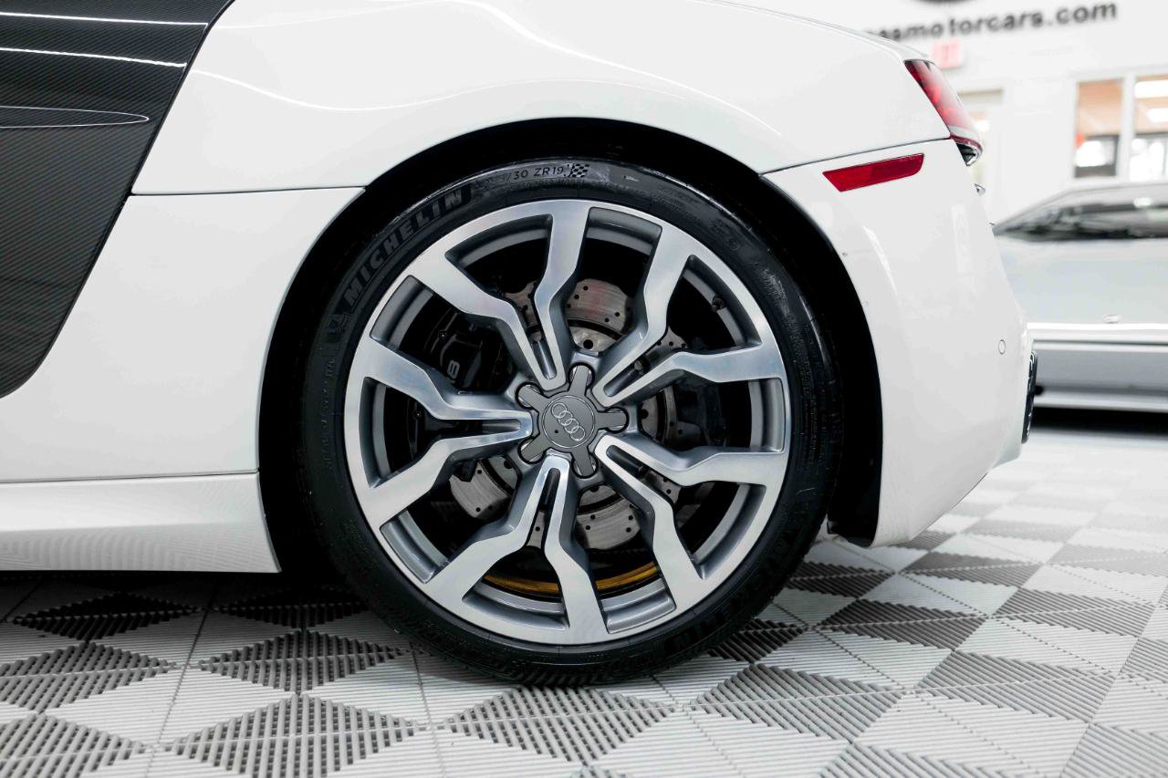 Used 2014 Audi R8 V10 AWD/4WD image 45