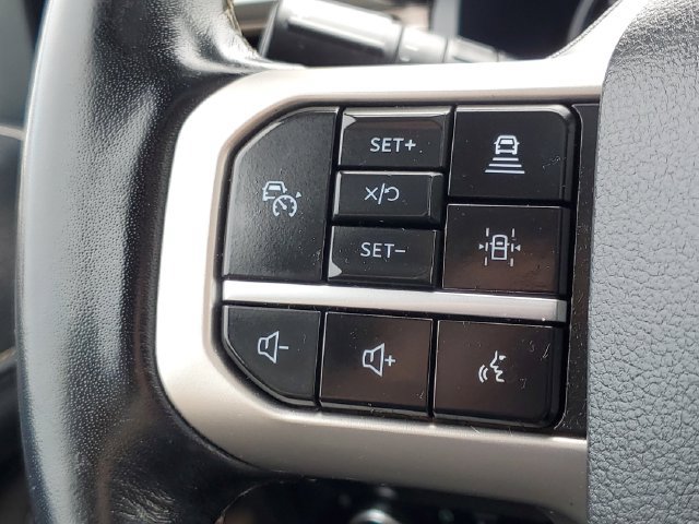 Used 2024 Ford Expedition Limited AWD/4WD image 16