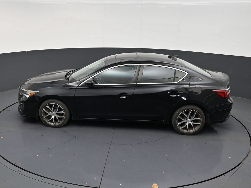Used 2019 Acura ILX FWD image 12
