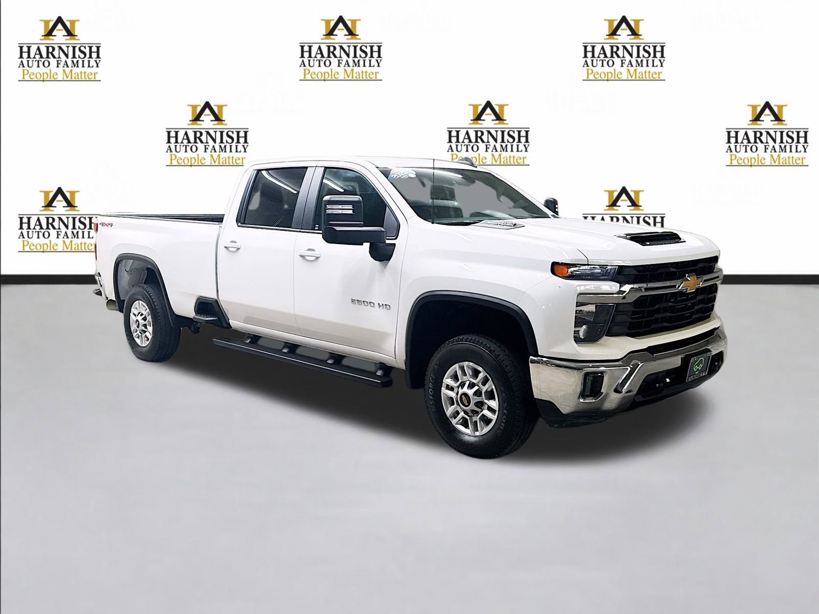 Used 2025 Chevrolet Silverado 2500 LT w/ Convenience Package image 3