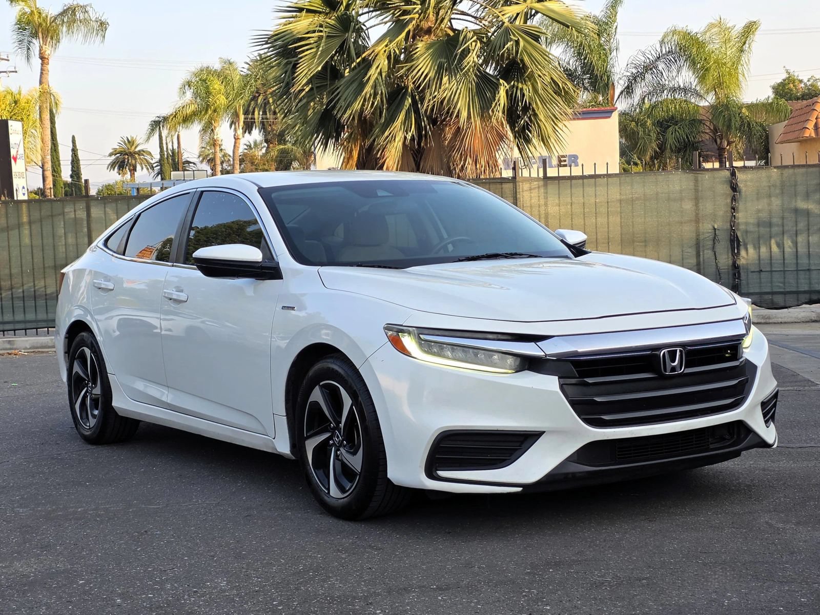 Used 2021 Honda Insight EX image 2