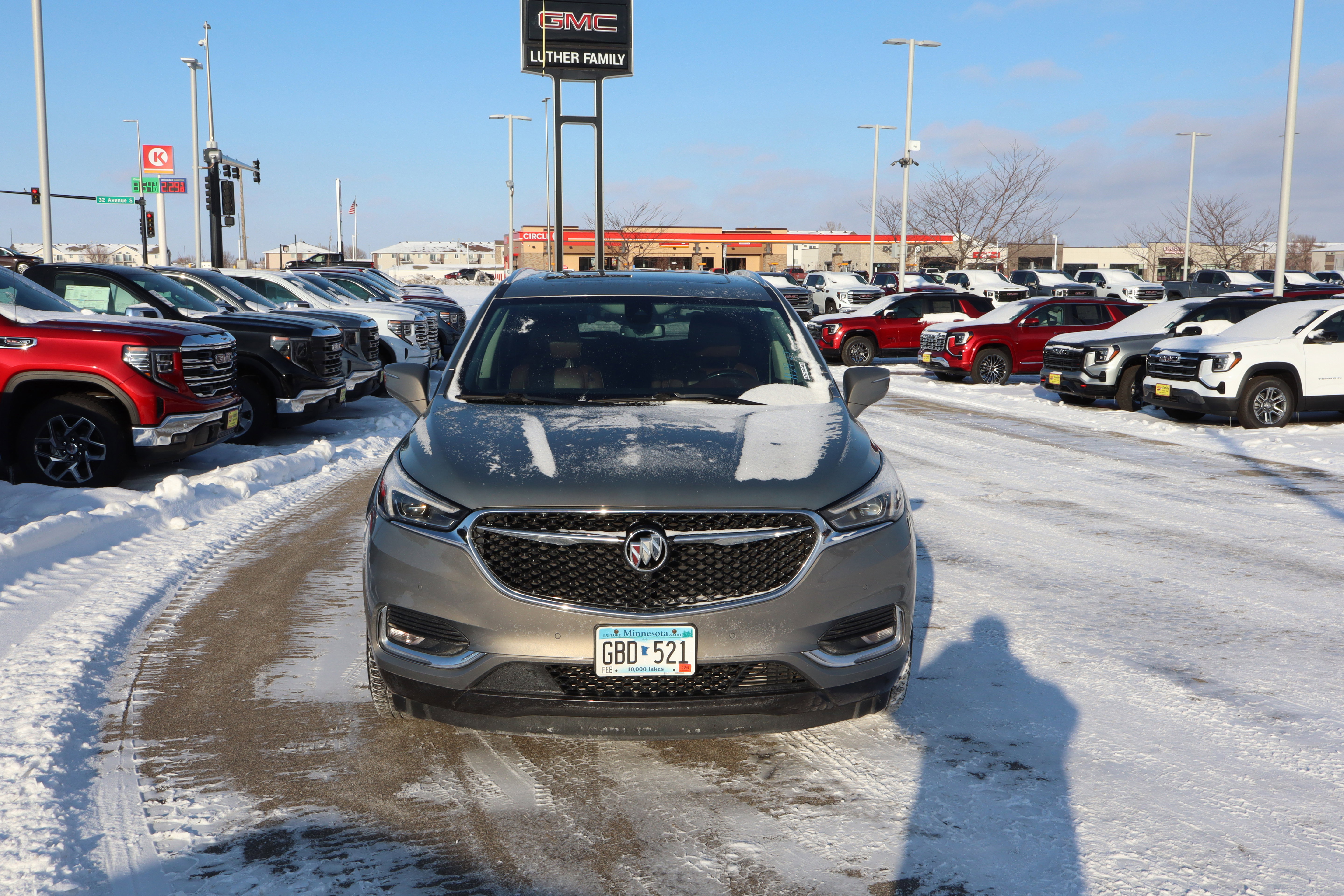 Used 2018 Buick Enclave Avenir w/ Avenir Technology Package video 2