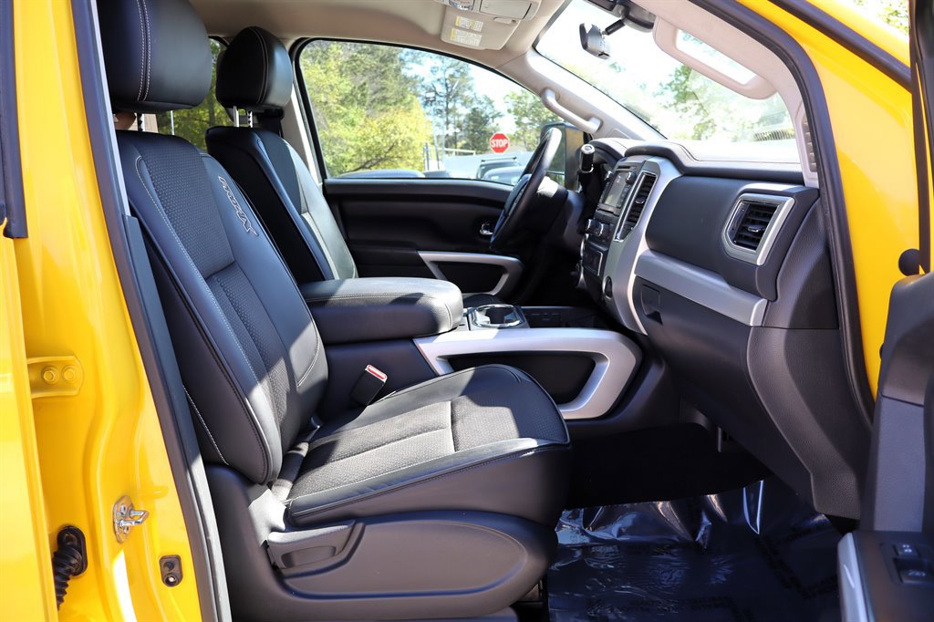 Used 2016 Nissan Titan PRO-4X AWD/4WD image 29