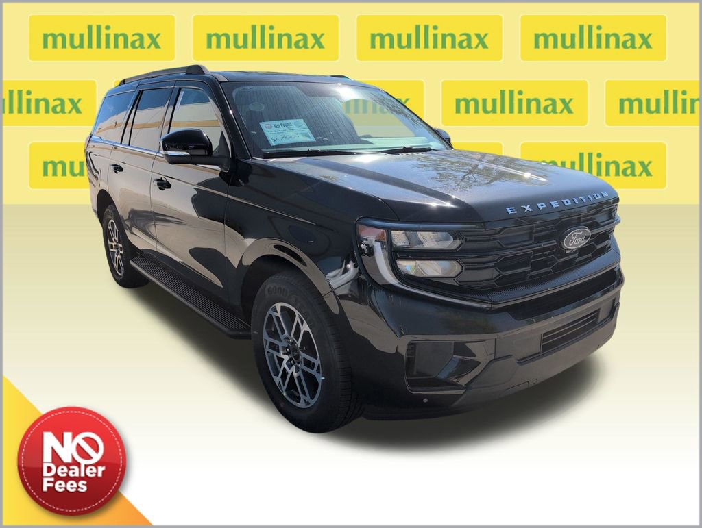 New 2026 Ford Expedition Active image 1