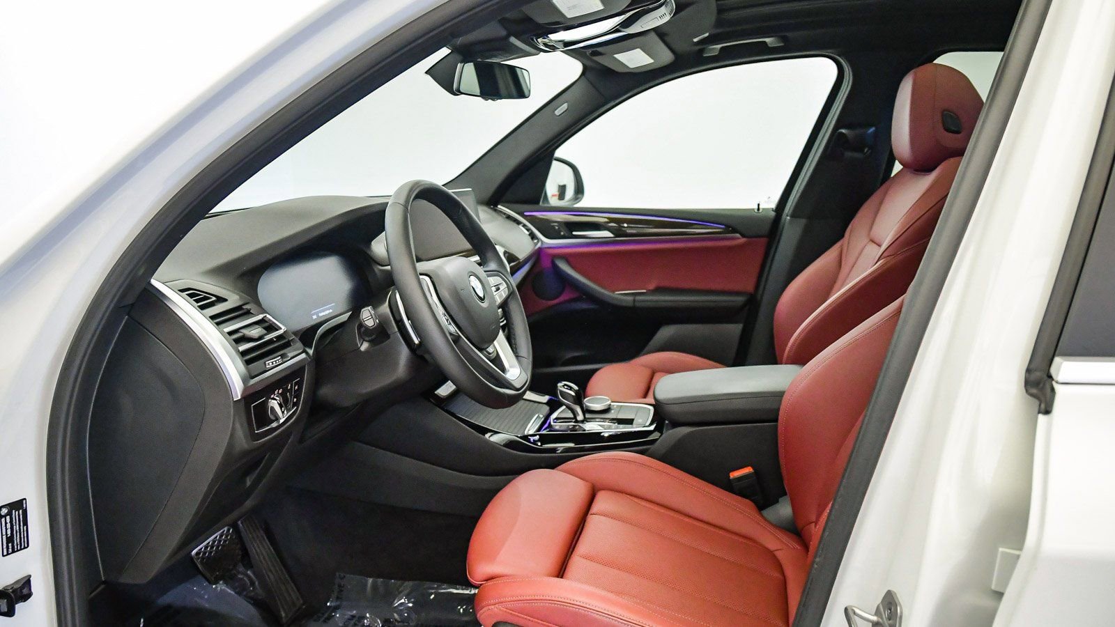 Certified 2024 BMW X3 sDrive30i w/ Premium Package image 18