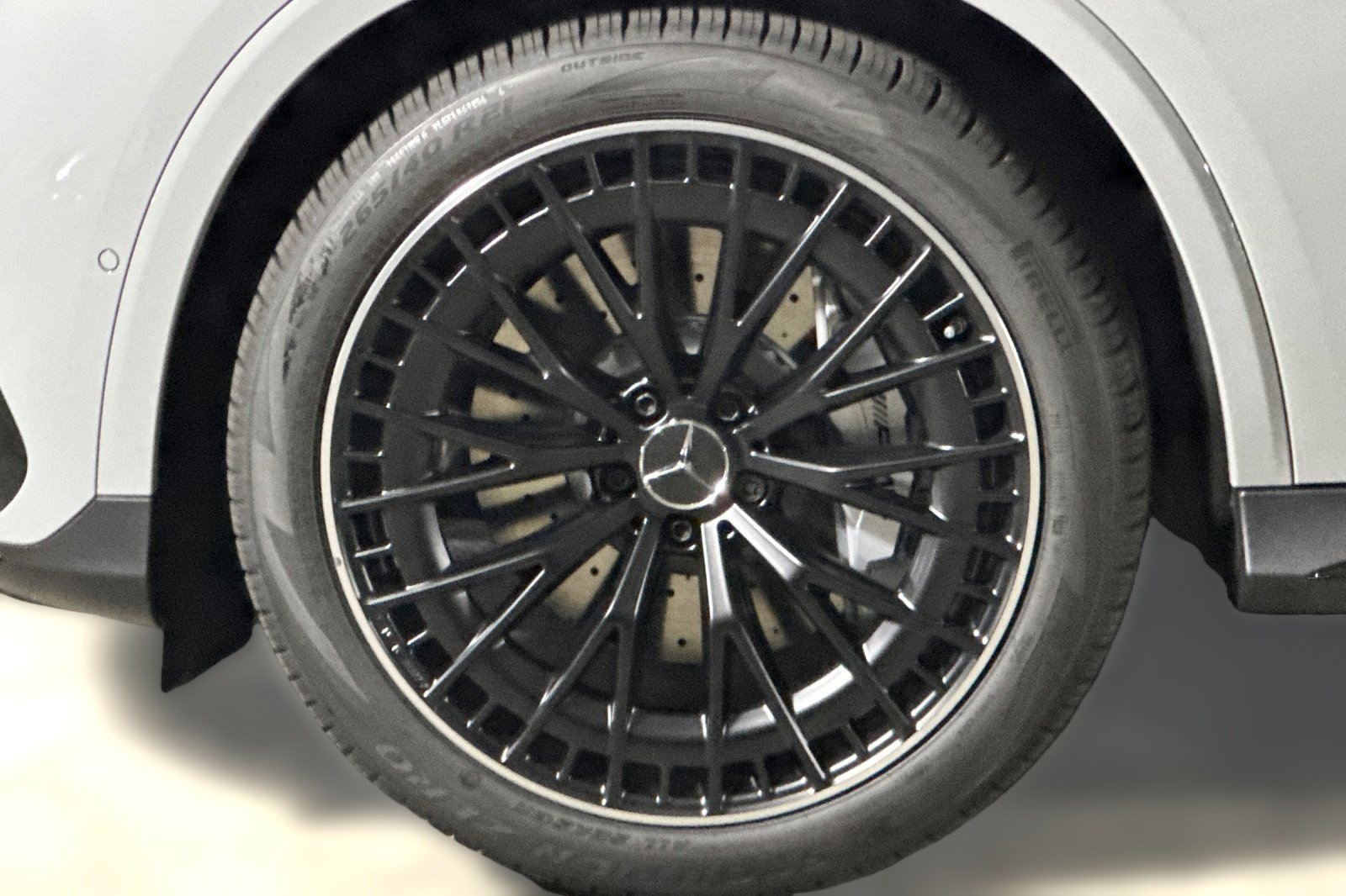Used 2026 Mercedes-Benz GLC 43 AMG 4MATIC image 12