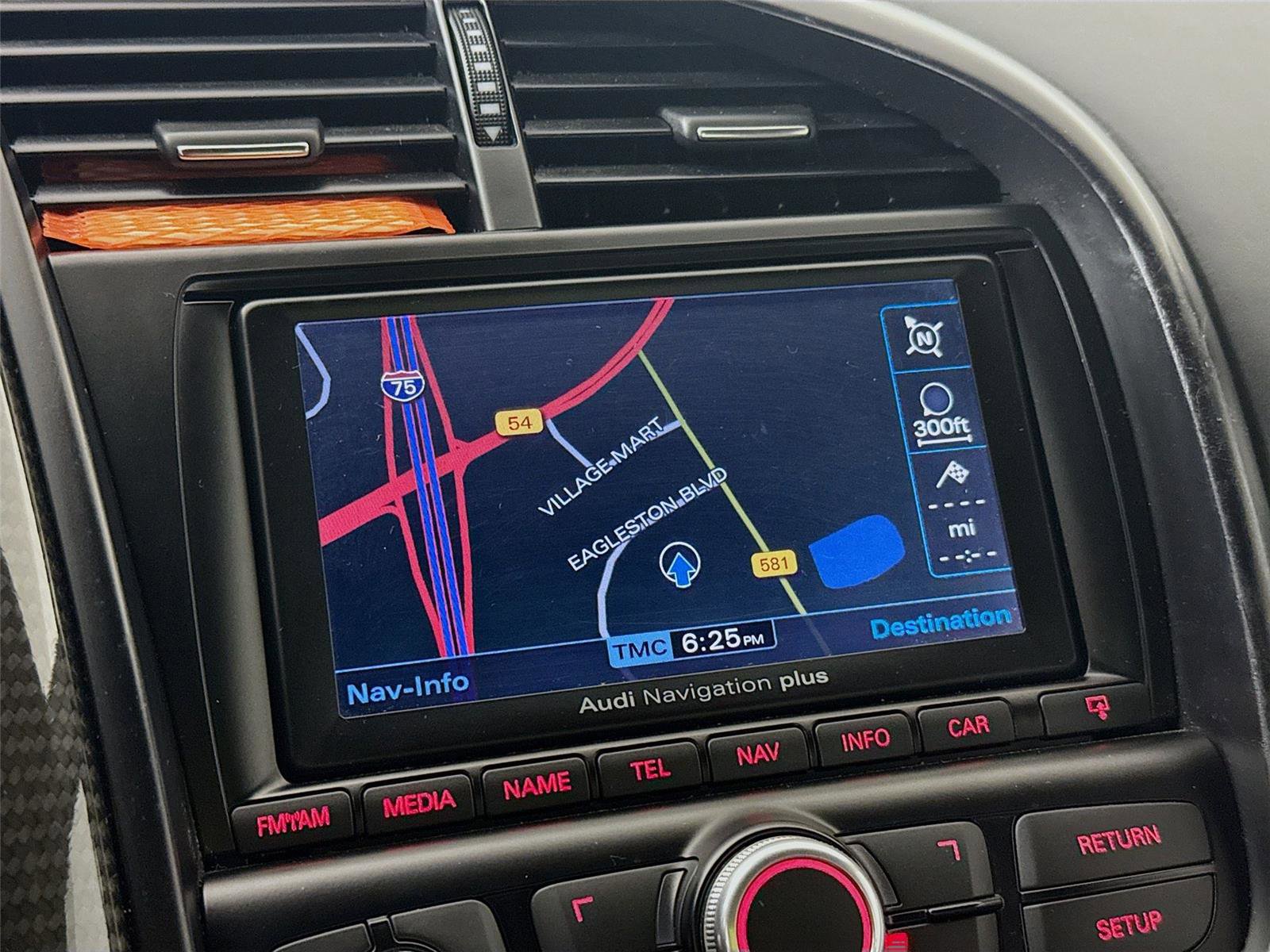 Used 2012 Audi R8 V10 image 11