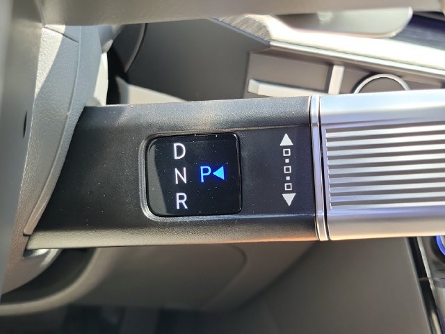 New 2025 Hyundai Santa Fe Calligraphy FWD image 8
