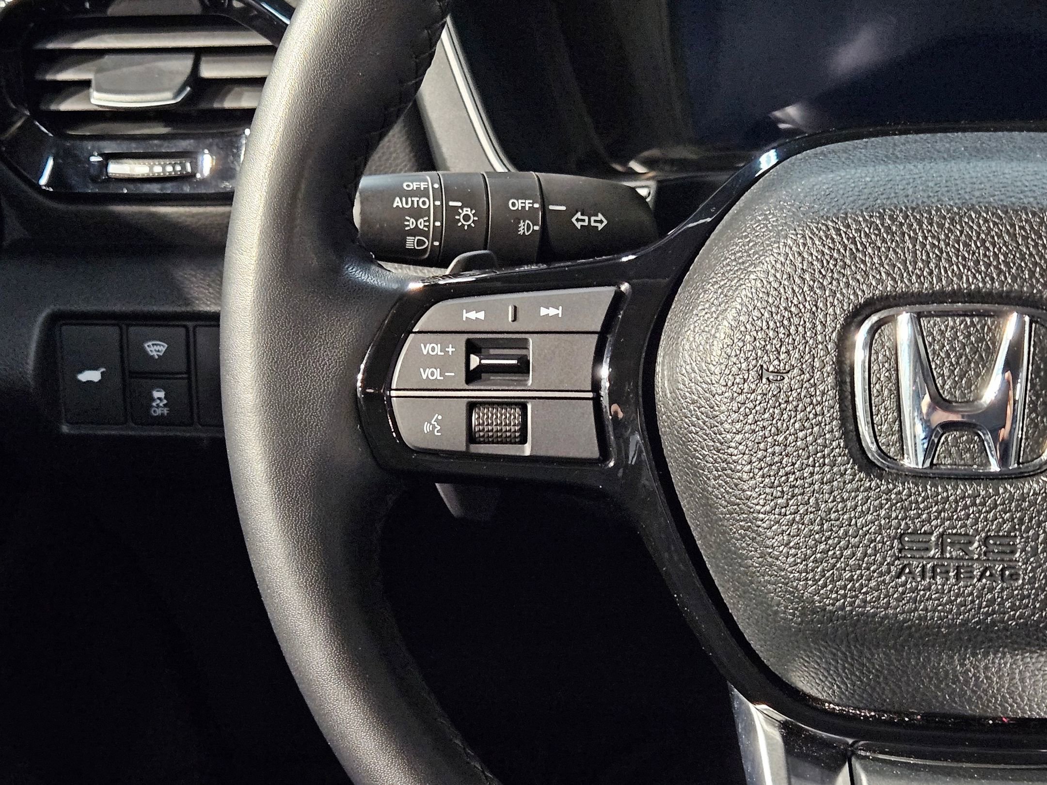 Used 2024 Honda Pilot Elite image 28