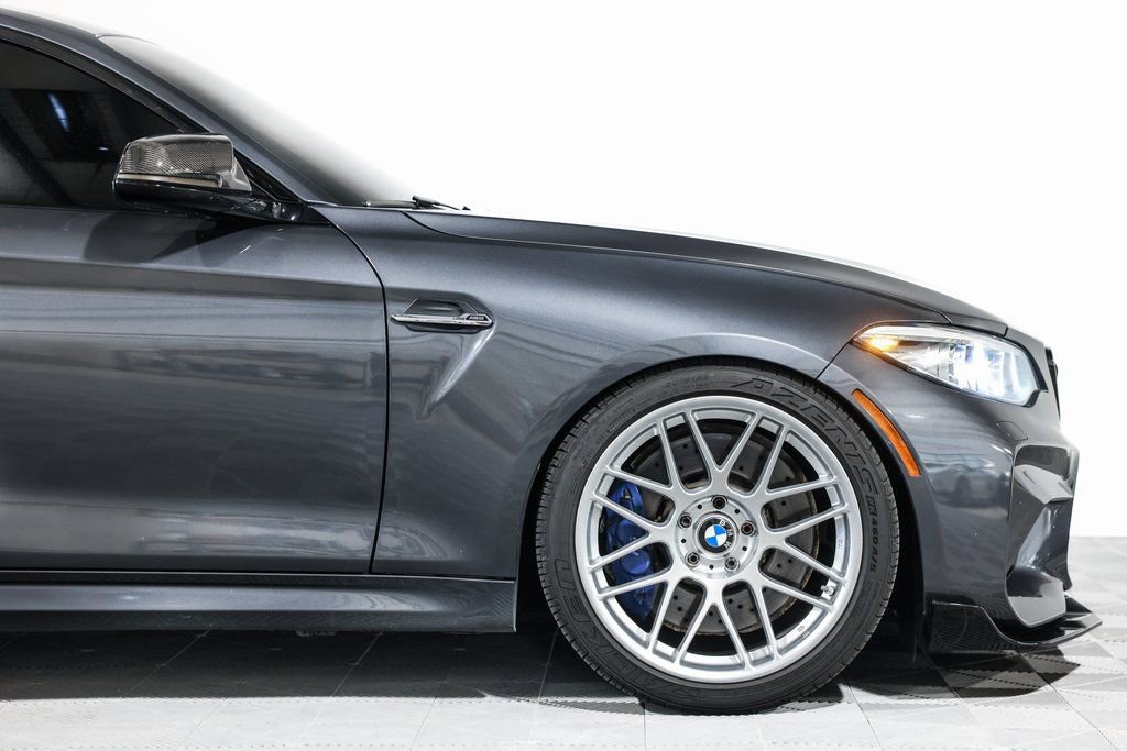Used 2018 BMW M2 image 3