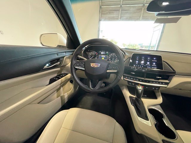 New 2025 Cadillac CT4 Premium Luxury RWD image 28