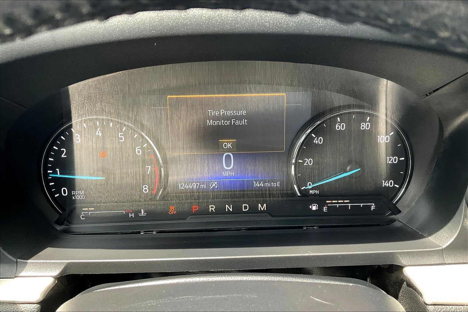 Used 2020 Ford Explorer XLT w/ Equipment Group 202A AWD/4WD image 13