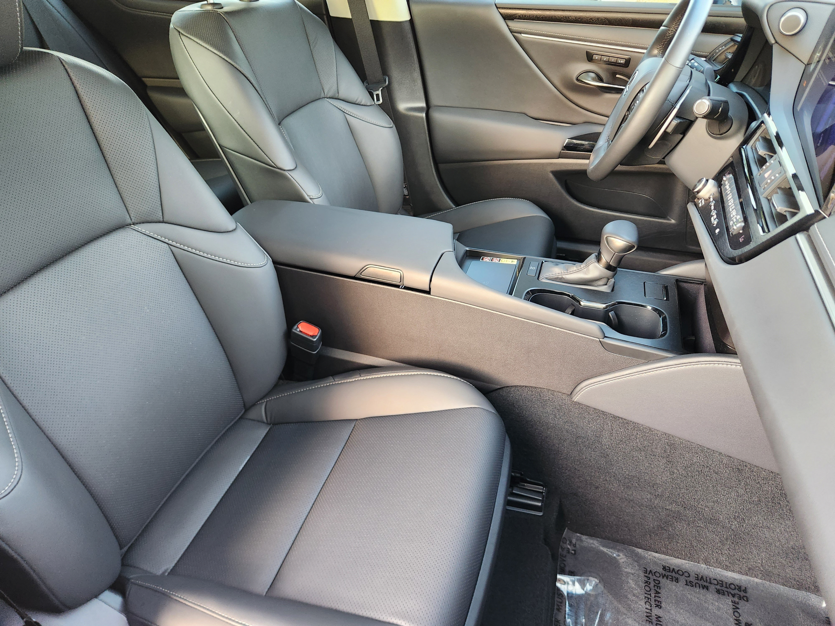 Certified 2025 Lexus ES 350 w/ Premium Package FWD image 6