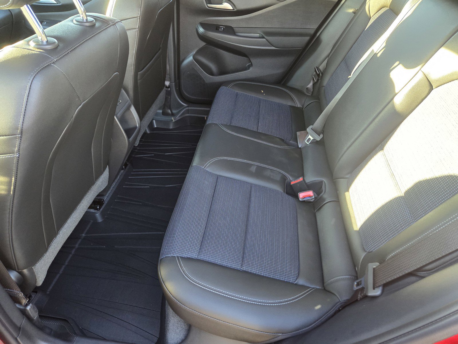 Used 2026 Buick Envista Preferred w/ Advanced Safety Package FWD image 10