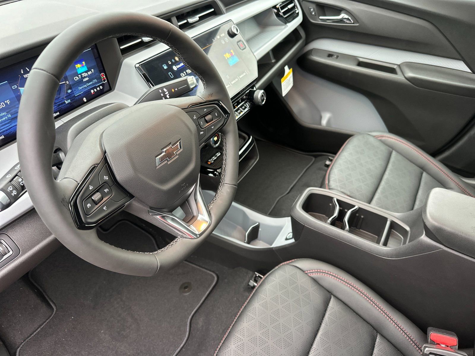 New 2027 Chevrolet Bolt RS w/ Technology Package image 10