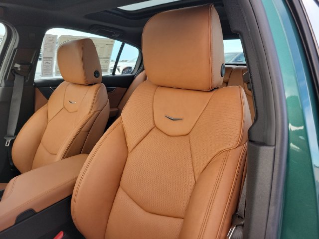 New 2026 Cadillac CT5 Sport w/ Platinum Package RWD image 18