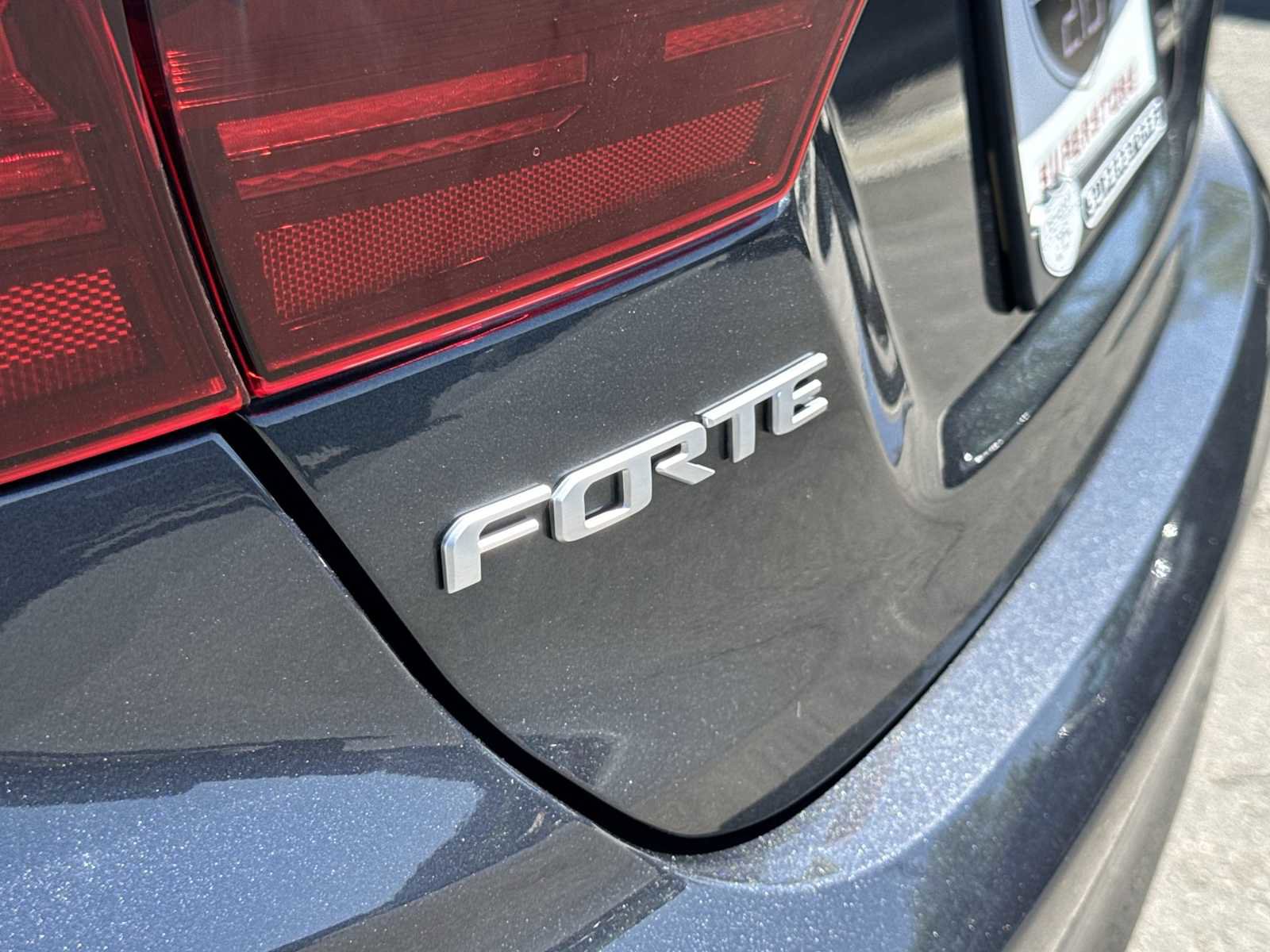 Used 2023 Kia Forte GT-Line w/ GT-Line Premium Package FWD image 11