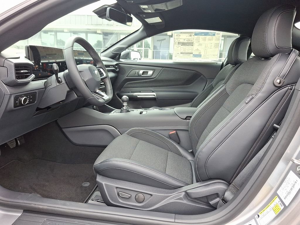 New 2025 Ford Mustang GT image 6