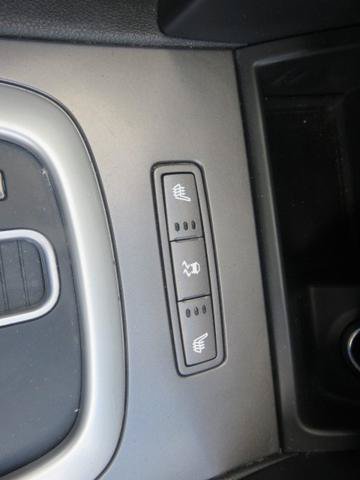 Used 2009 Pontiac G8 w/ Premium Package RWD image 15