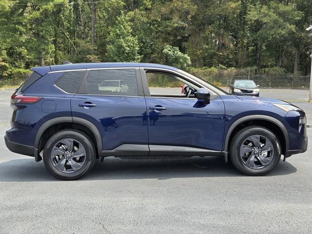 New 2026 Nissan Rogue SV FWD image 6