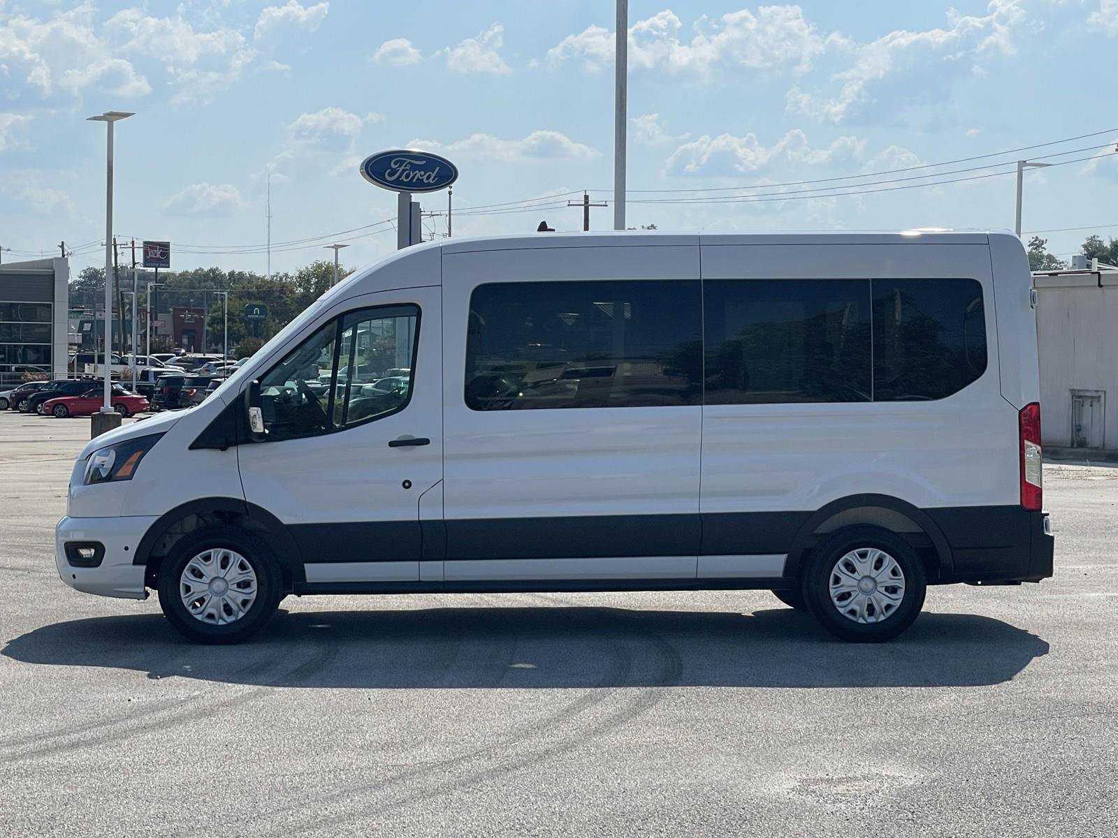 New 2025 Ford Transit 350 XLT image 4