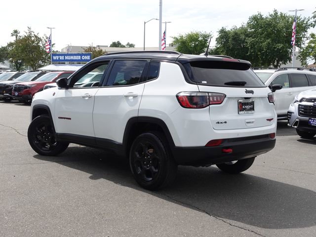 Used 2024 Jeep Compass Trailhawk AWD/4WD image 9