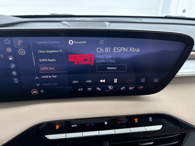 Used 2026 Buick Enclave Preferred w/ Power Package image 47