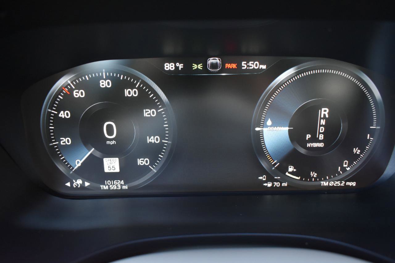 Used 2019 Volvo XC60 T8 Inscription w/ Advanced Package image 17