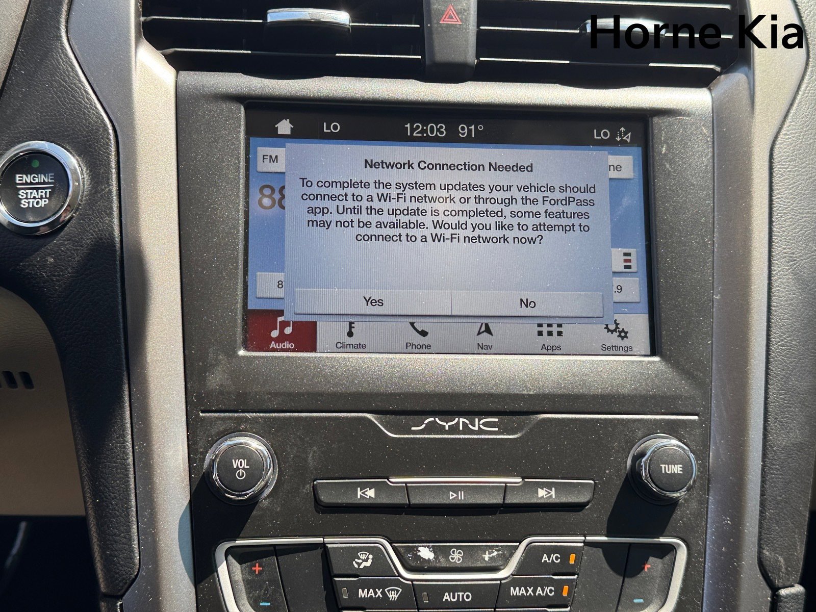 Used 2019 Ford Fusion SE image 21