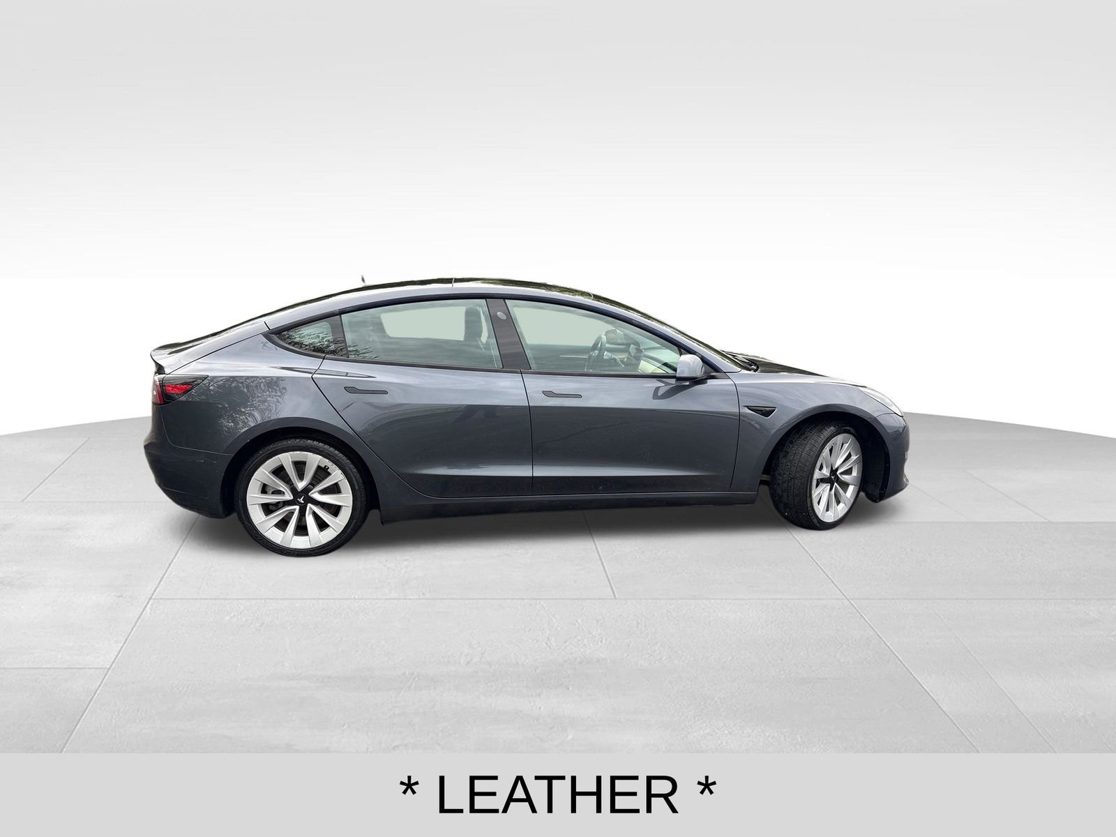 Used 2022 Tesla Model 3 RWD image 6