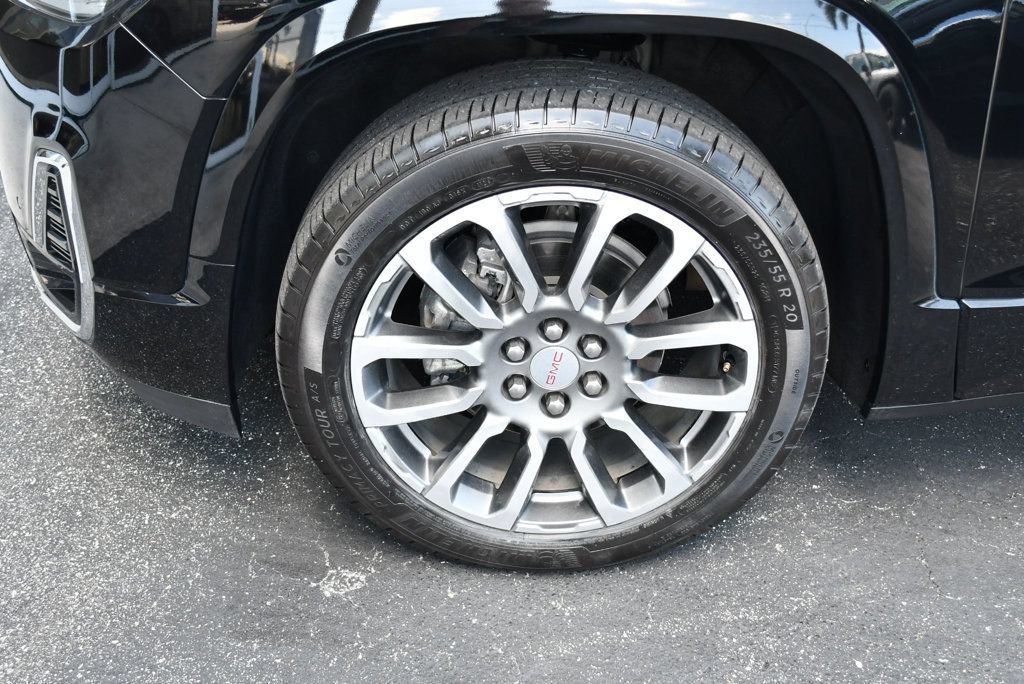 Used 2021 GMC Acadia Denali w/ Denali Technology Package FWD image 65