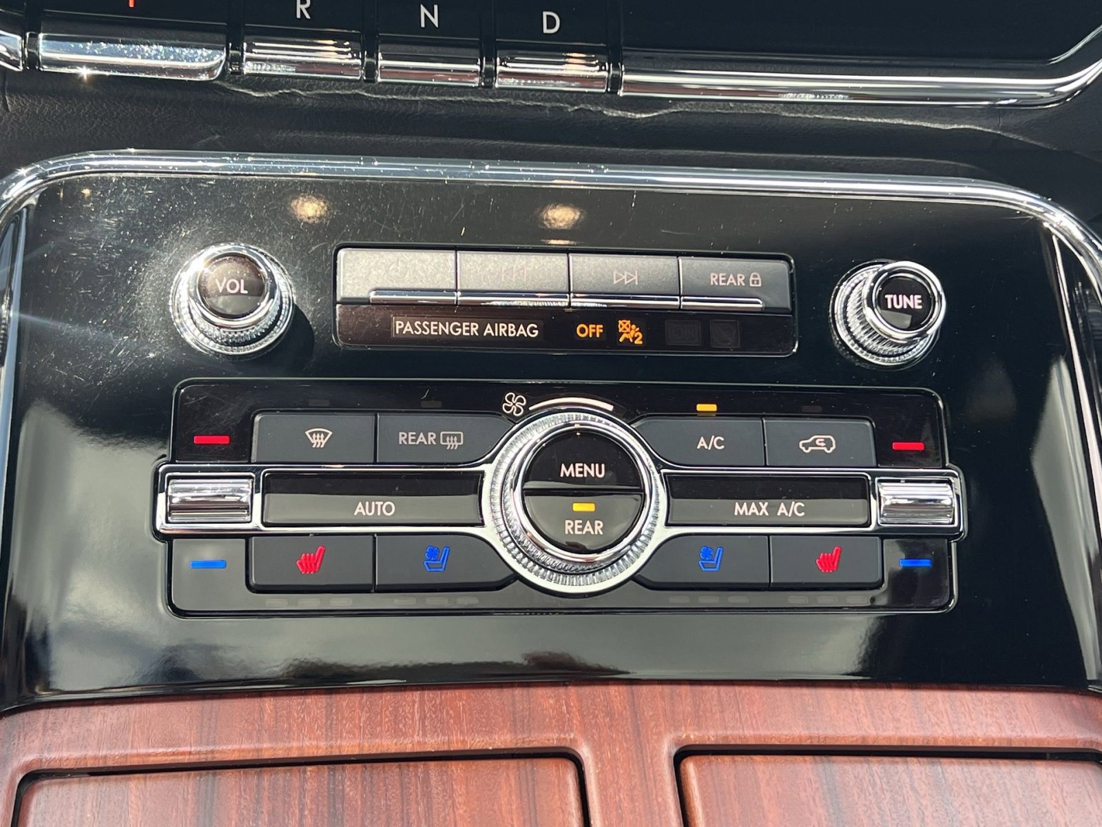 Used 2022 Lincoln Navigator L Reserve AWD/4WD image 29