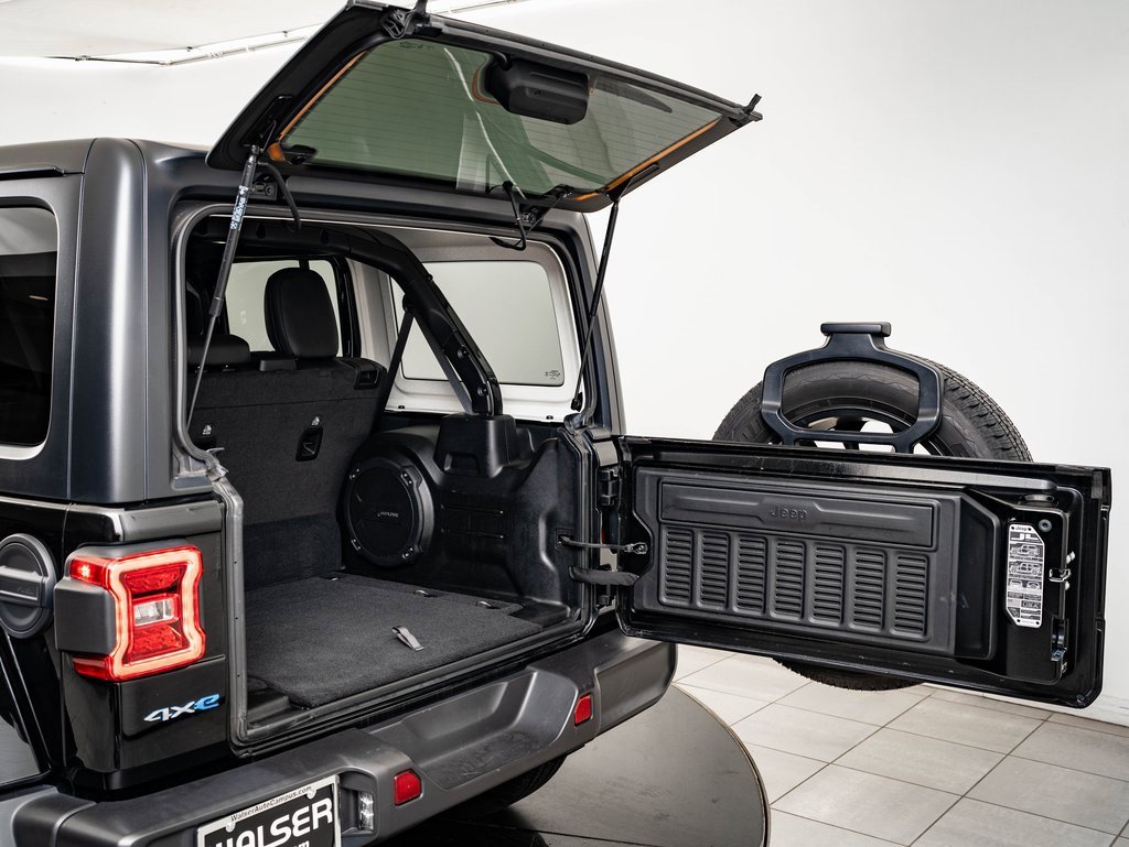 Used 2023 Jeep Wrangler Unlimited Sahara w/ Cold Weather Group image 22