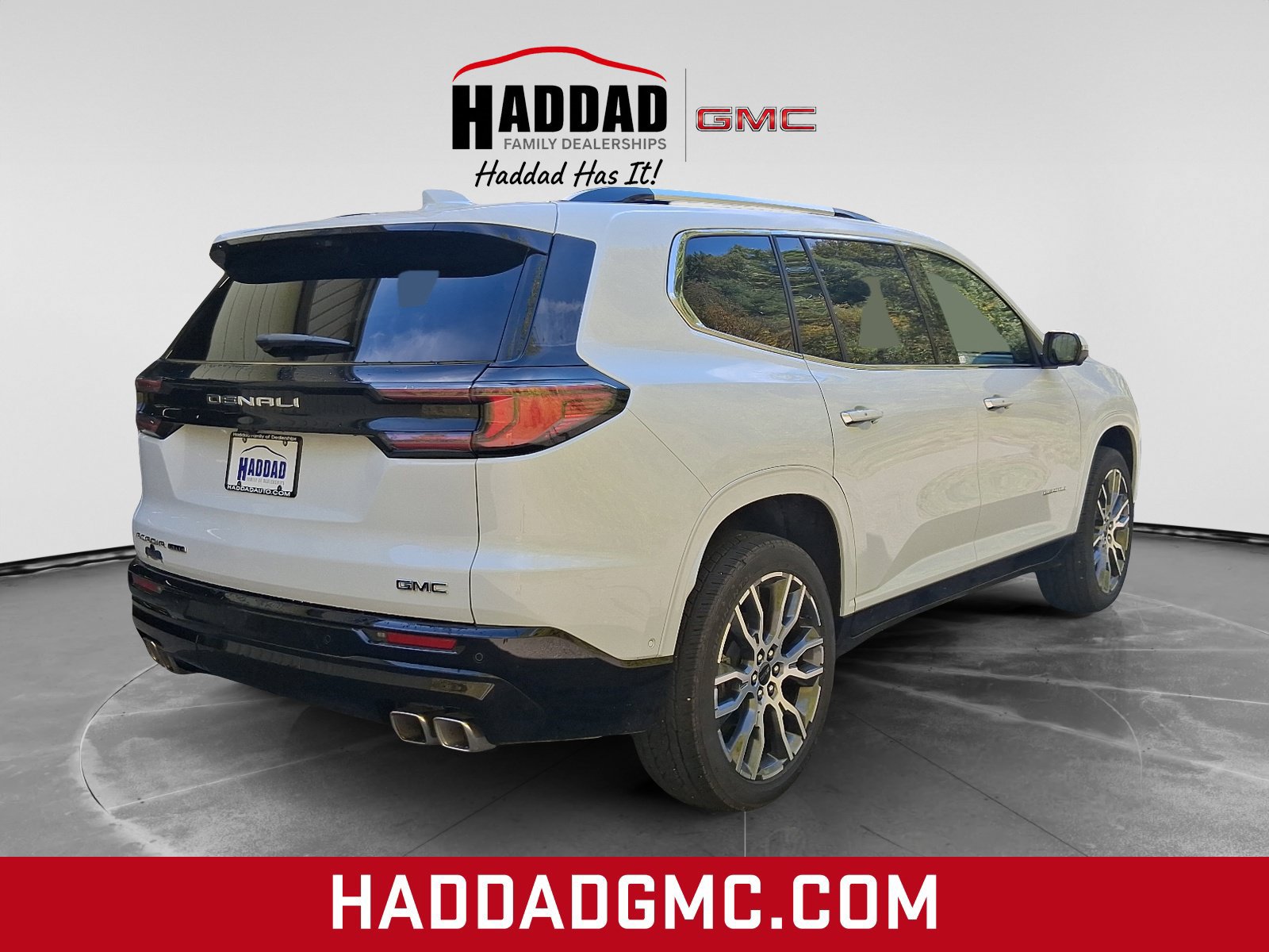 Certified 2026 GMC Acadia Denali Ultimate AWD/4WD image 4