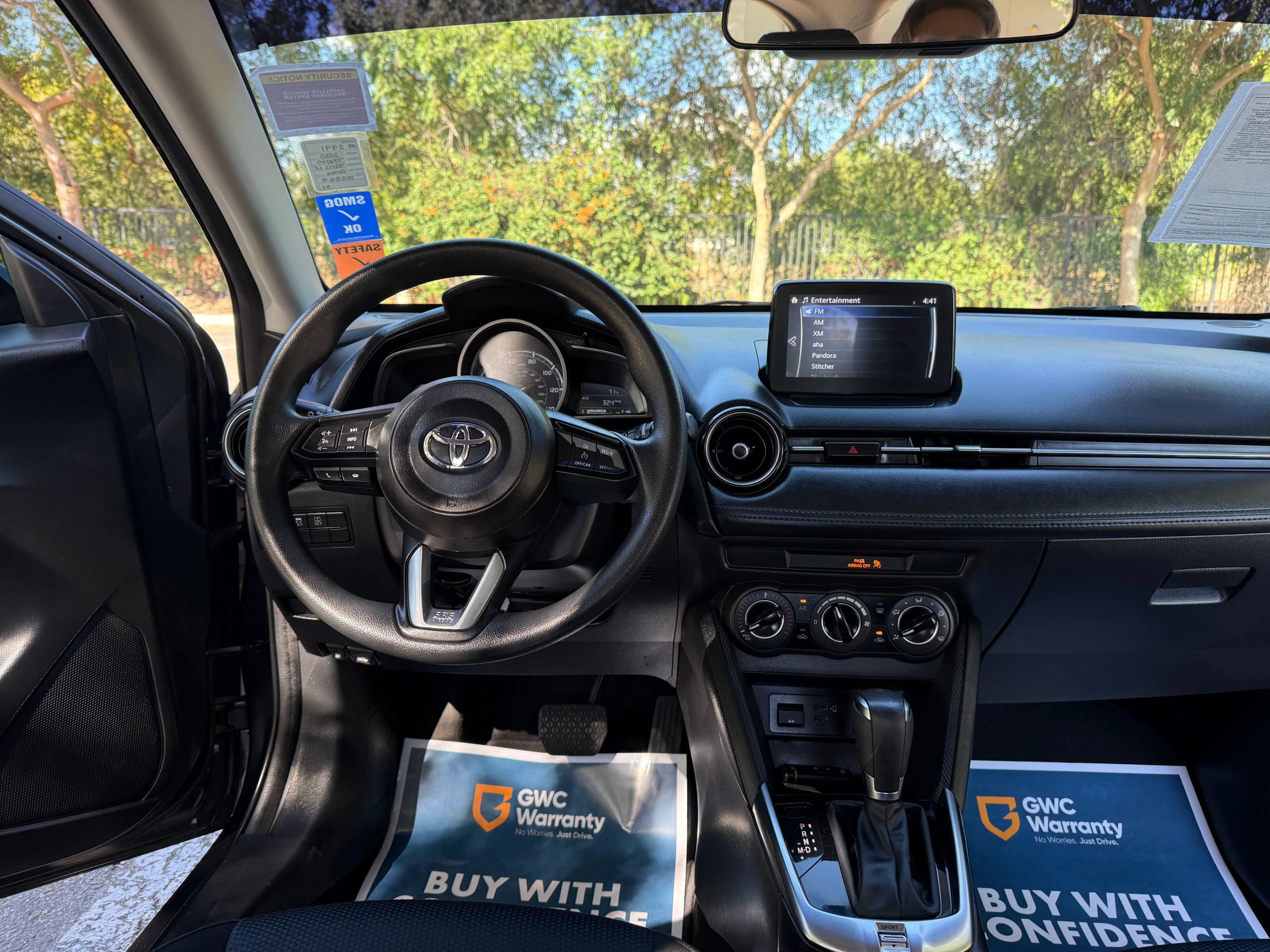 Used 2020 Toyota Yaris LE FWD image 20