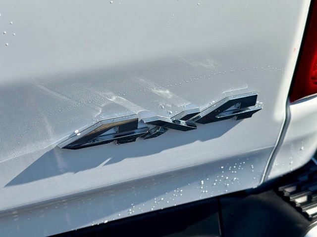 New 2026 RAM 1500 4x4 Crew Cab image 11