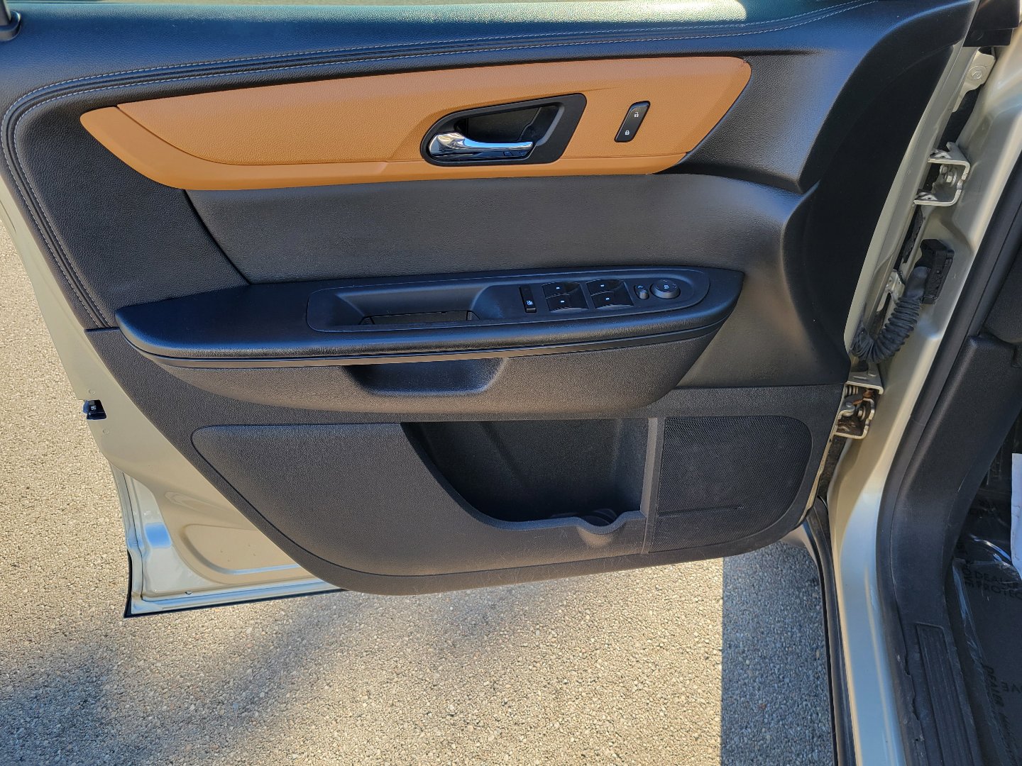 Used 2013 Chevrolet Traverse LT w/ All-Star Edition image 18