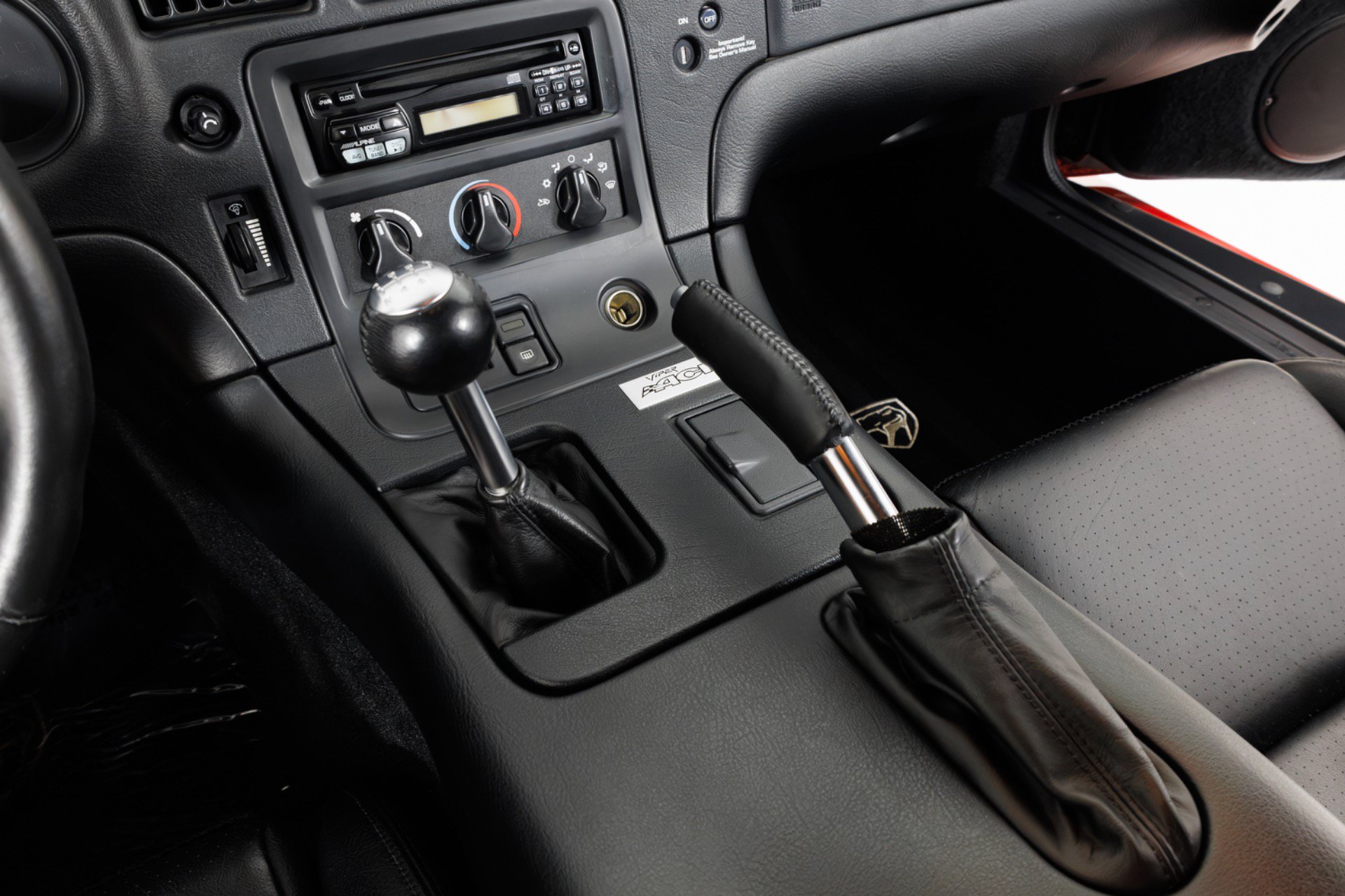 Used 1999 Dodge Viper GTS RWD image 21