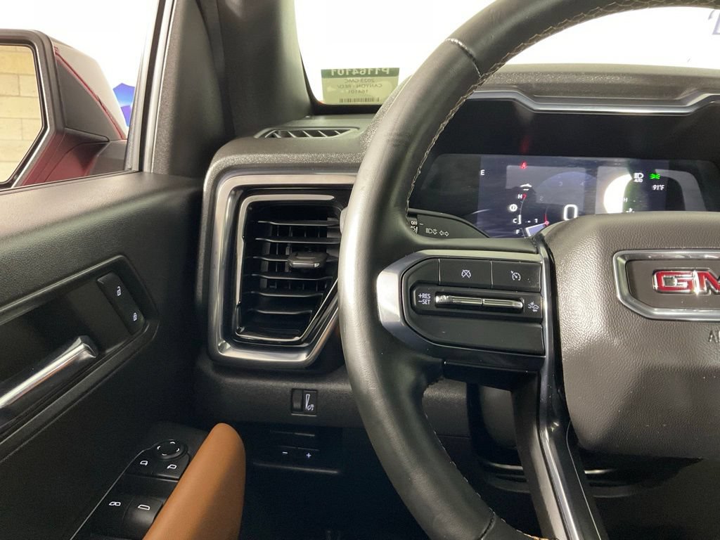 Used 2023 GMC Canyon AT4 w/ Technology Package AWD/4WD image 23